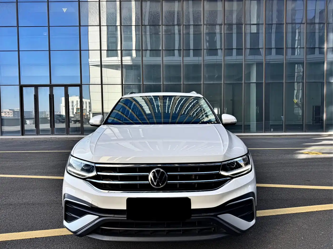 Volkswagen Tiguan L 2022 330TSI Automatic 2WD Smart Edition фото 2