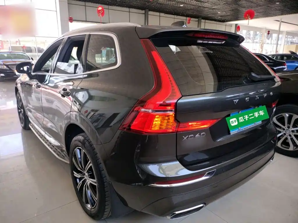 Фото 23 - Volvo XC60