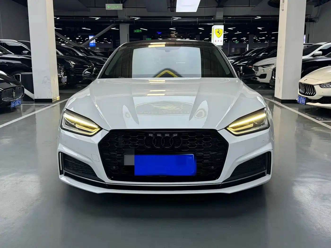 Audi A5 (Import) 2017 Sportback 40 TFSI Fashion фото 3