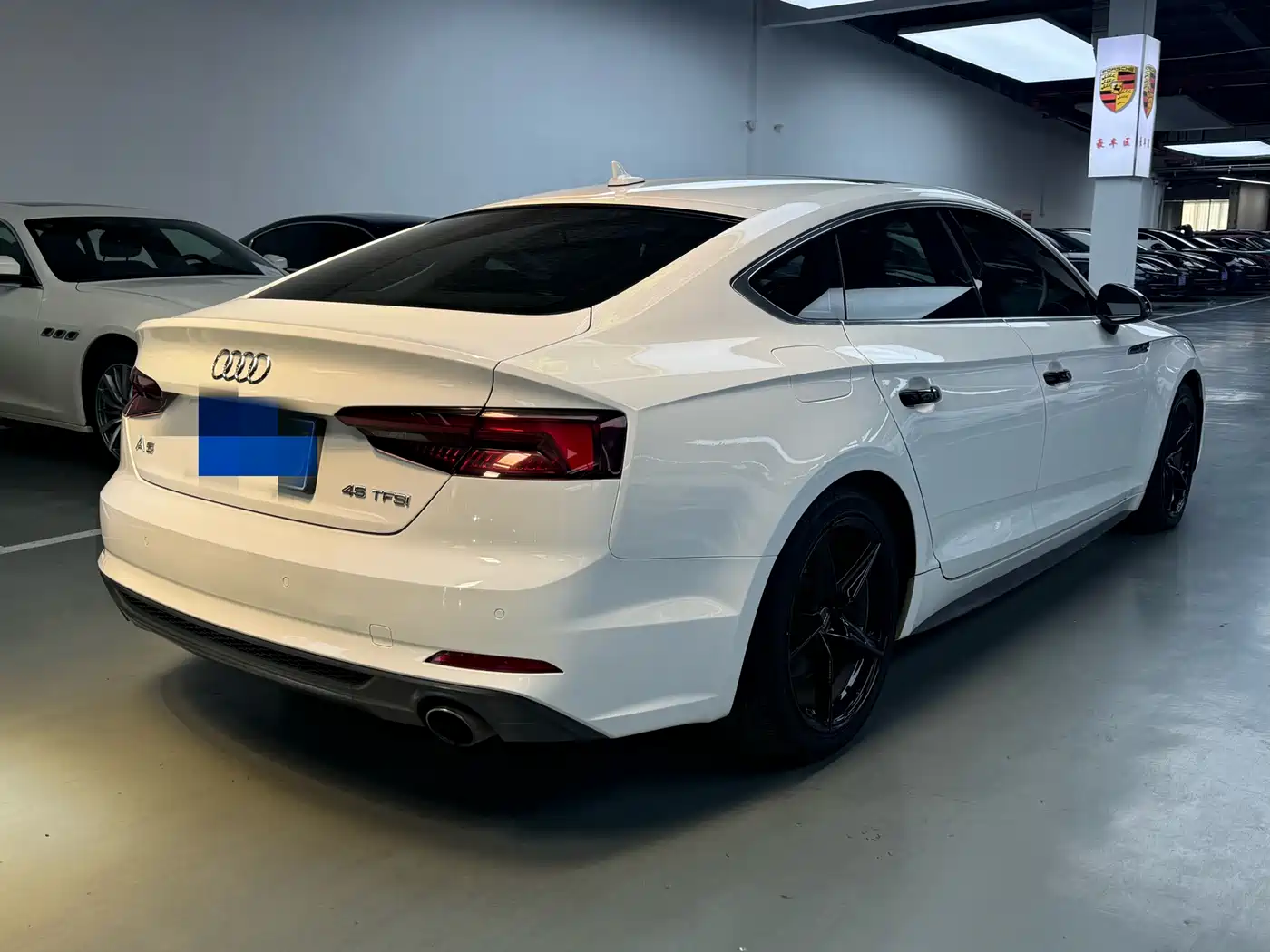Audi A5 (Import) 2017 Sportback 40 TFSI Fashion фото 16