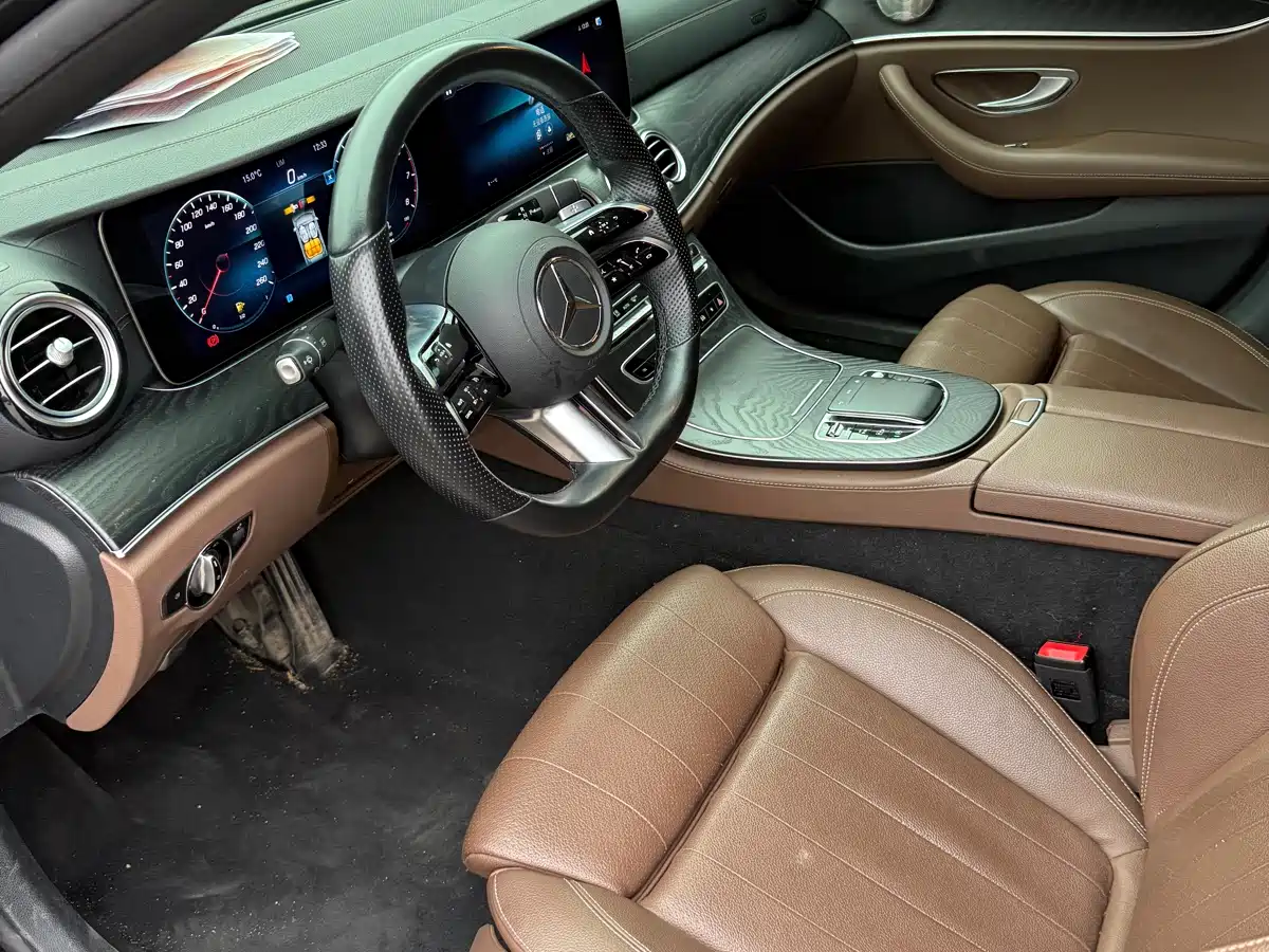 Mercedes-Benz E-Class (Import) 2023 E 300 Luxury Sport Edition фото 10