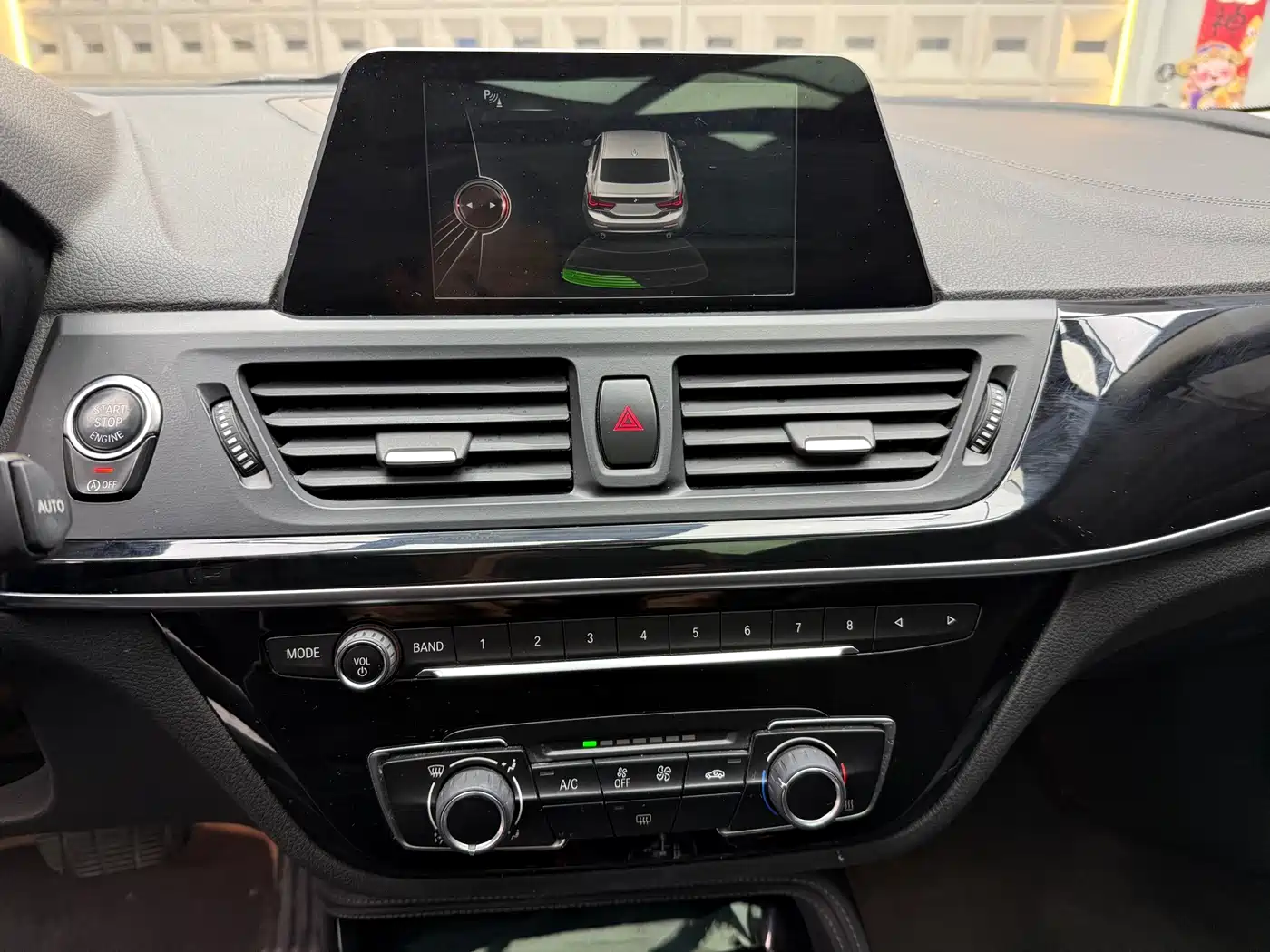 BMW 1 Series 2017 118i Sport фото 8
