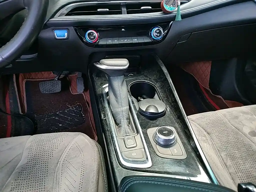 Buick Velite 6 2024 Model 430km Premium Edition фото 14