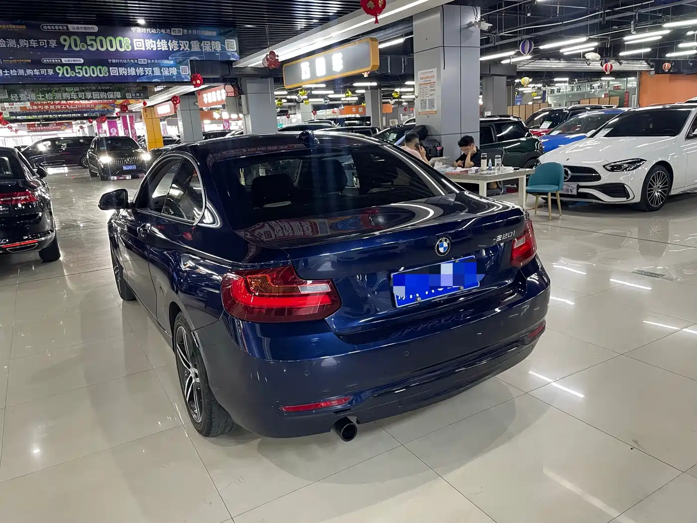 BMW 2 Series (Import) 2014 220i Sport Design Package фото 8