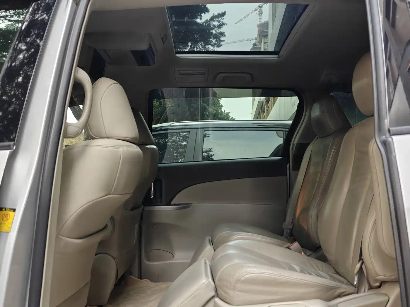 Toyota Previa 2012 2.4L 7-Seater Luxury Edition фото 15