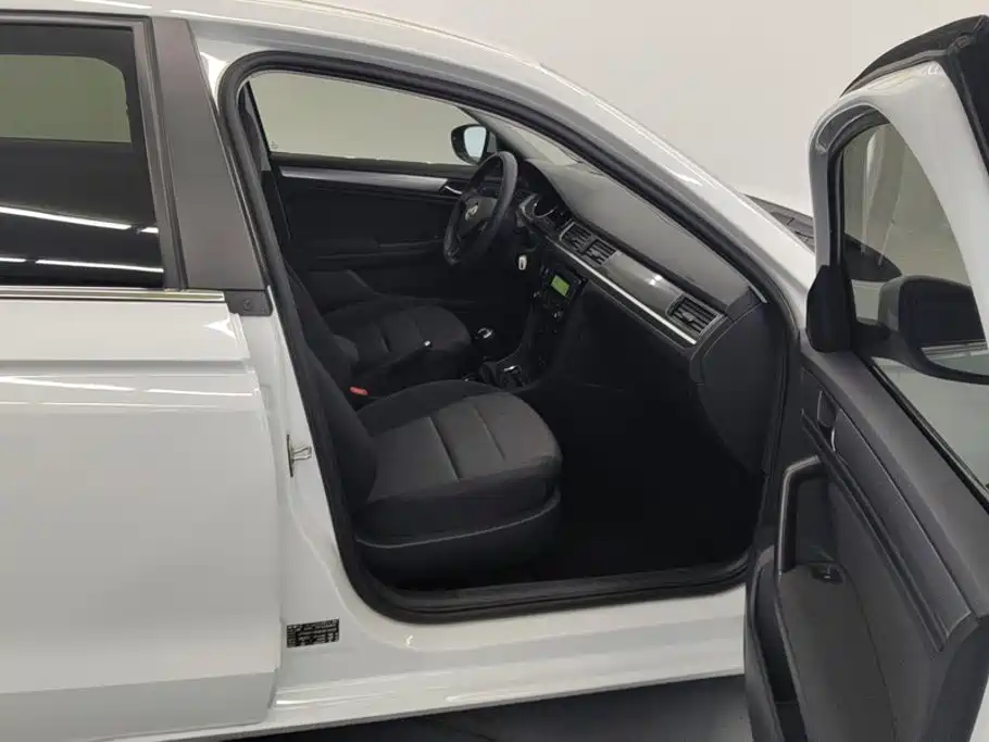 Фото 8 - Volkswagen Bora