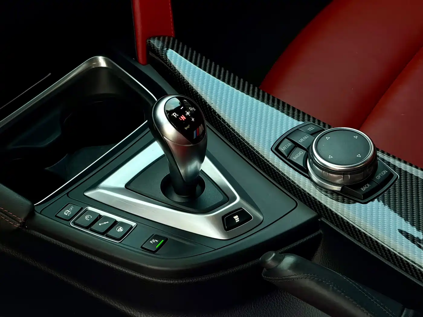 BMW M3 2014 BMW M3 Sedan фото 22