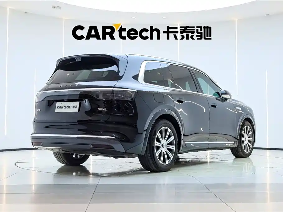 AITO Wenjie AITO M8 2025 Extended Range Max 37kWh 5-Seater фото 3