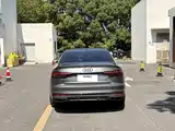 Photo 10 - Audi A4L