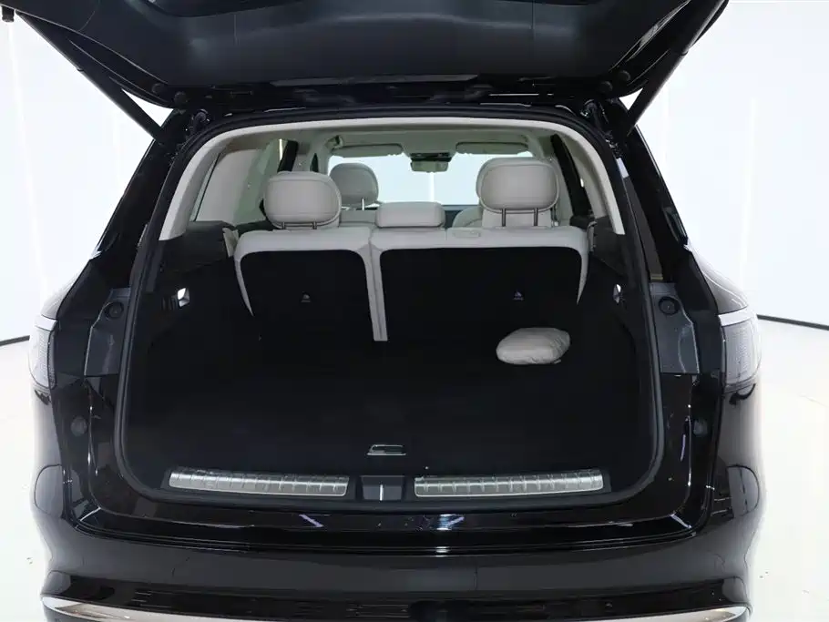 AITO Wenjie AITO M8 2025 Extended Range Max 37kWh 5-Seater фото 10