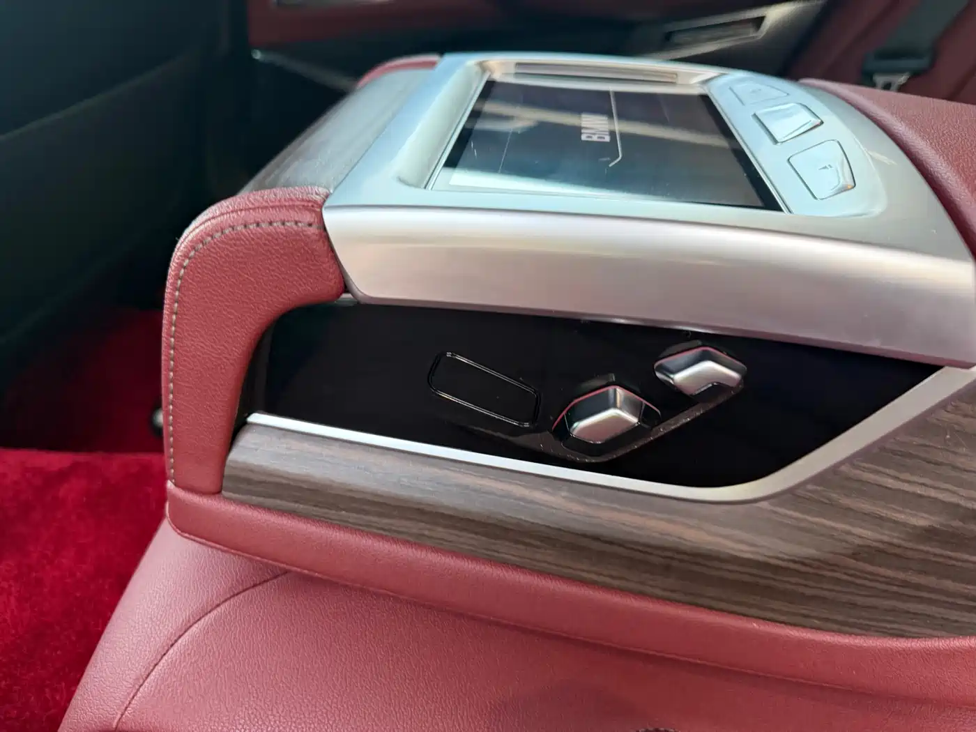 BMW 5 Series 2022 530Li Executive Luxury Package фото 14