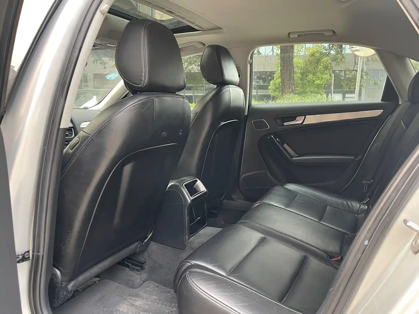 Audi A4L 2013 35 TFSI Automatic Standard фото 4