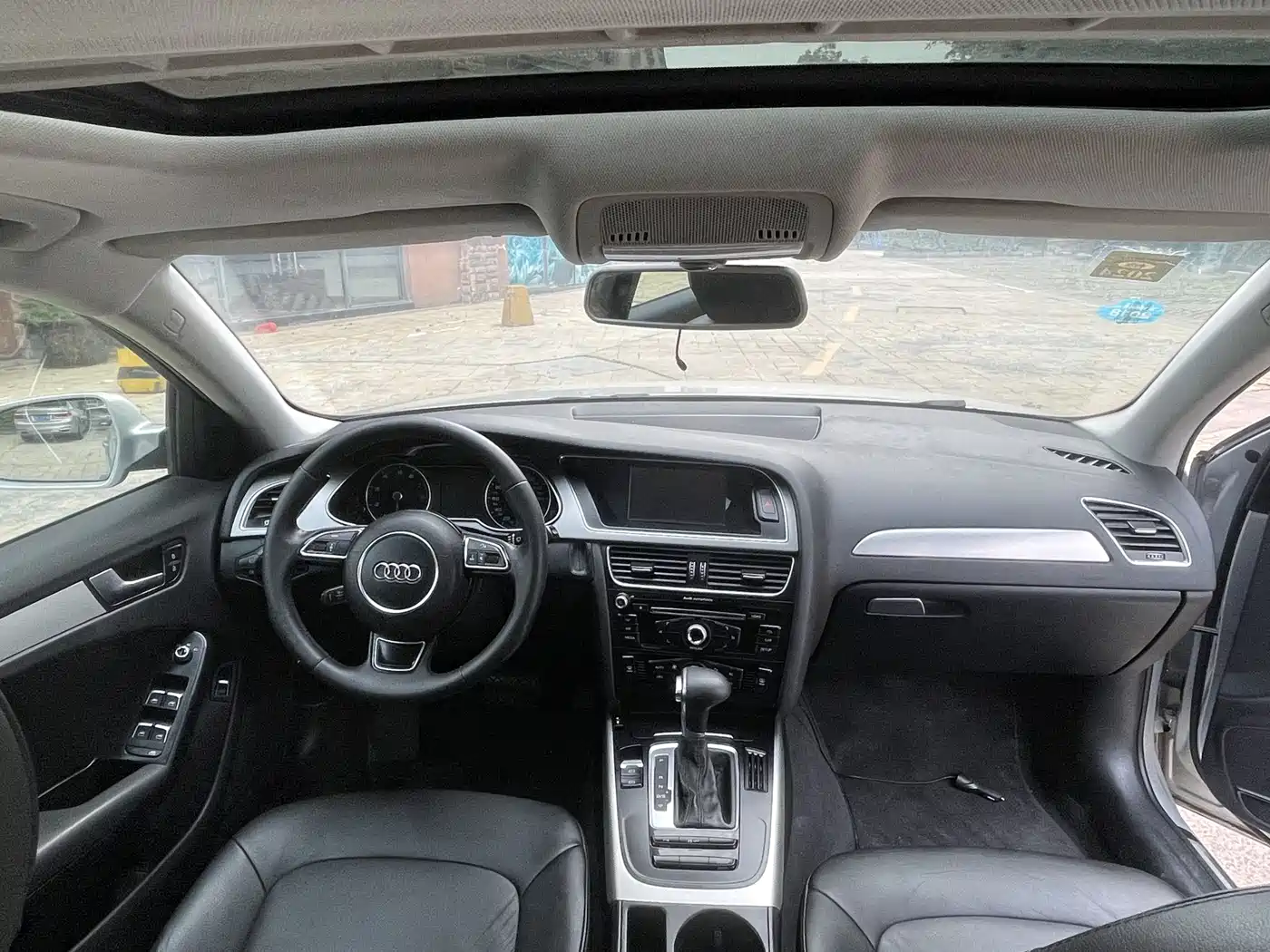 Audi A4L 2013 35 TFSI Automatic Standard фото 8