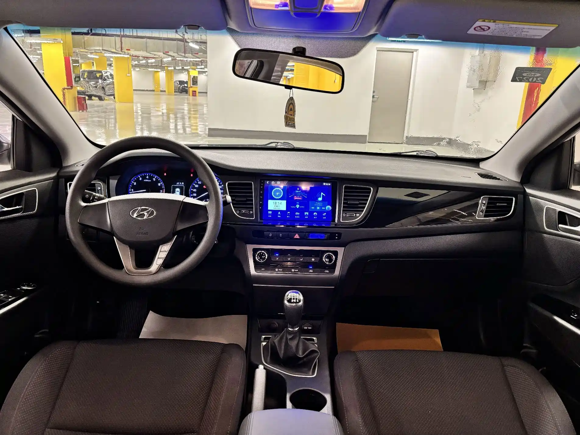 Photo 4 - Hyundai Mistra