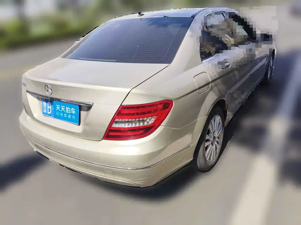 Фото 5 - Mercedes-Benz C-Class