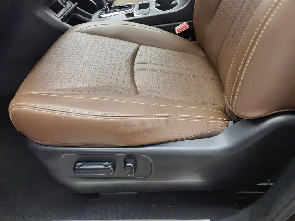 BYD S7 2015 2.0T Upgrade Automatic Premium фото 20