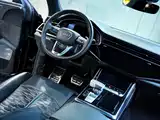 Фото 33 - Audi RS Q8