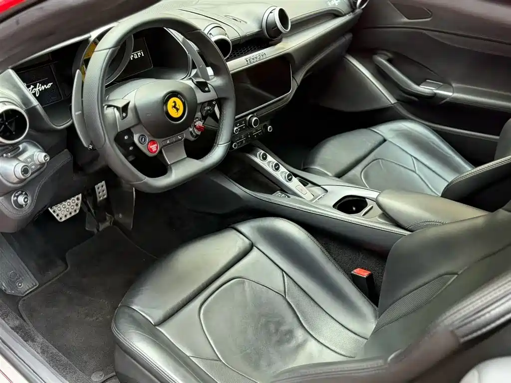 Ferrari Portofino 2019 2018 Model 3.9T
