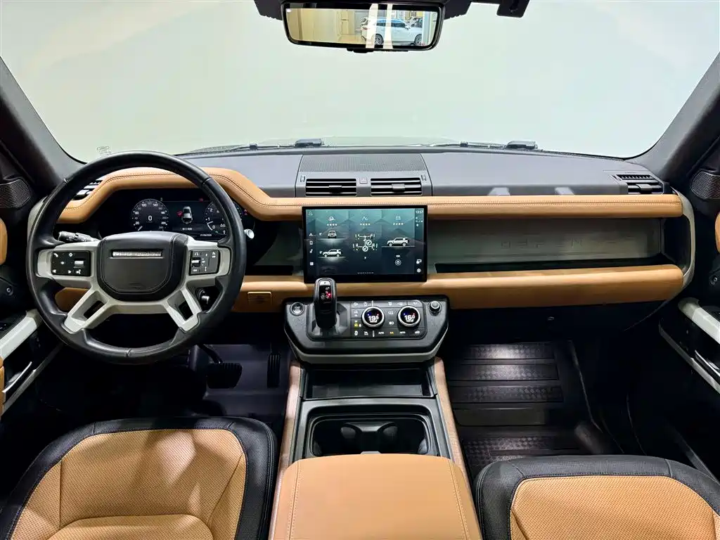 Land Rover Defender 2024 110 3.0T P400 X-DYNAMIC HSE фото 14