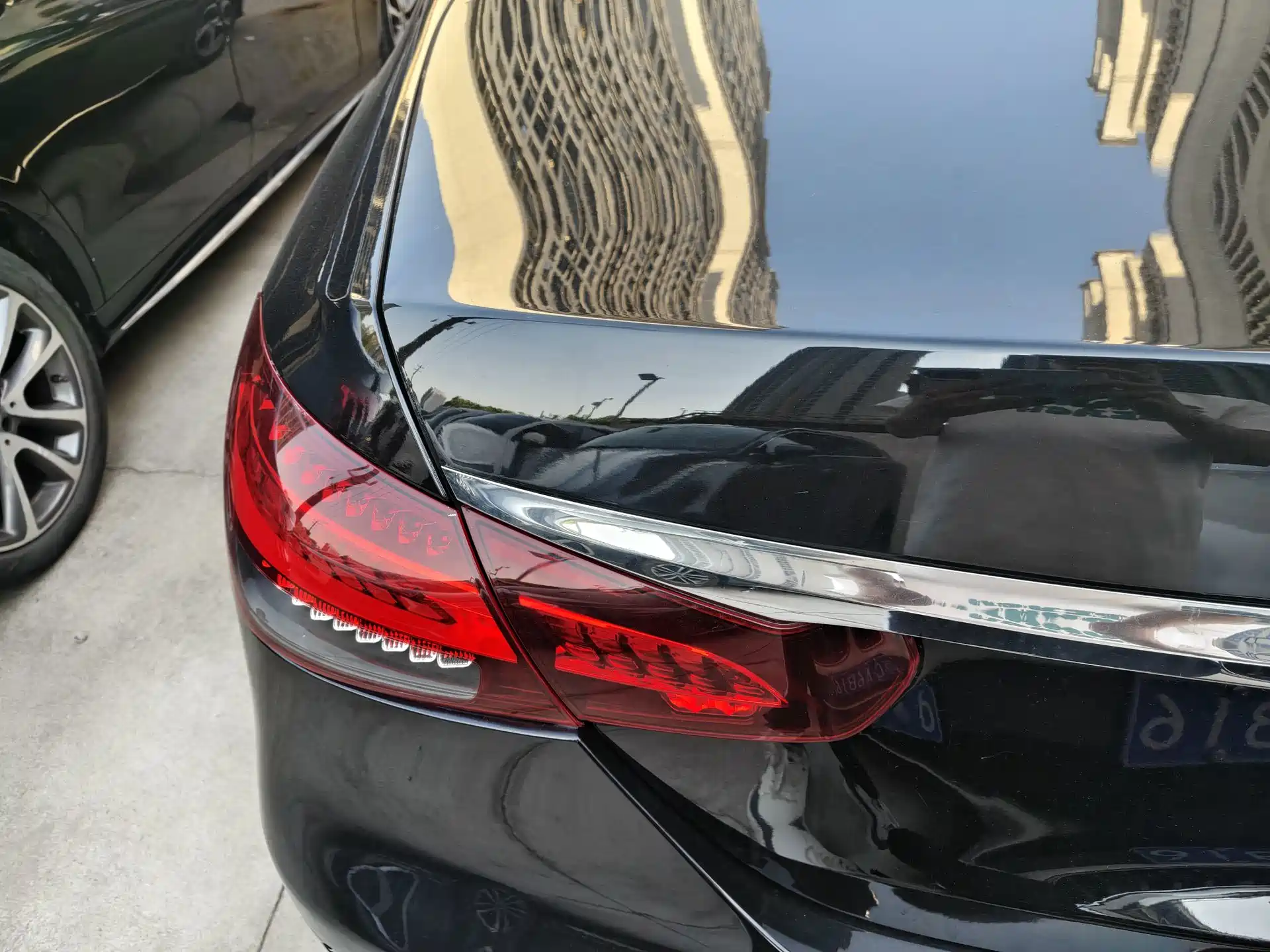 Фото 7 - Mercedes-Benz E-Class