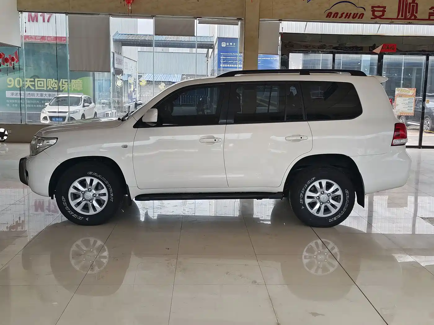 Toyota Land Cruiser 2012 2010 Model 4.0L Automatic VX