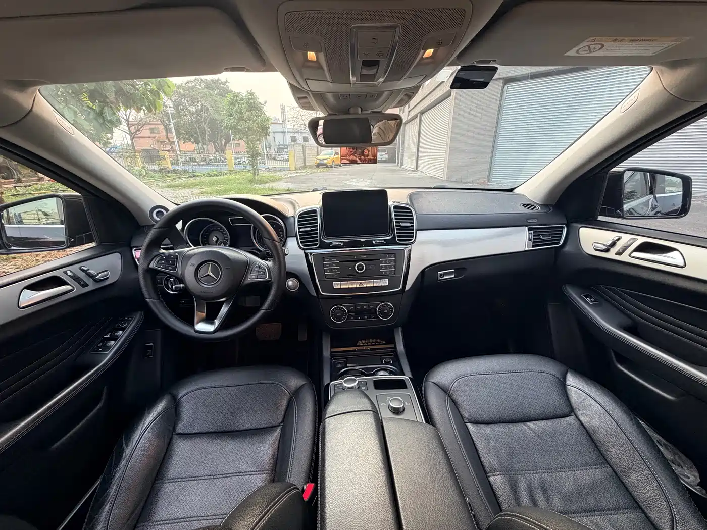 Mercedes-Benz GLE Coupe 2015 GLE 320 4MATIC Coupe SUV фото 8