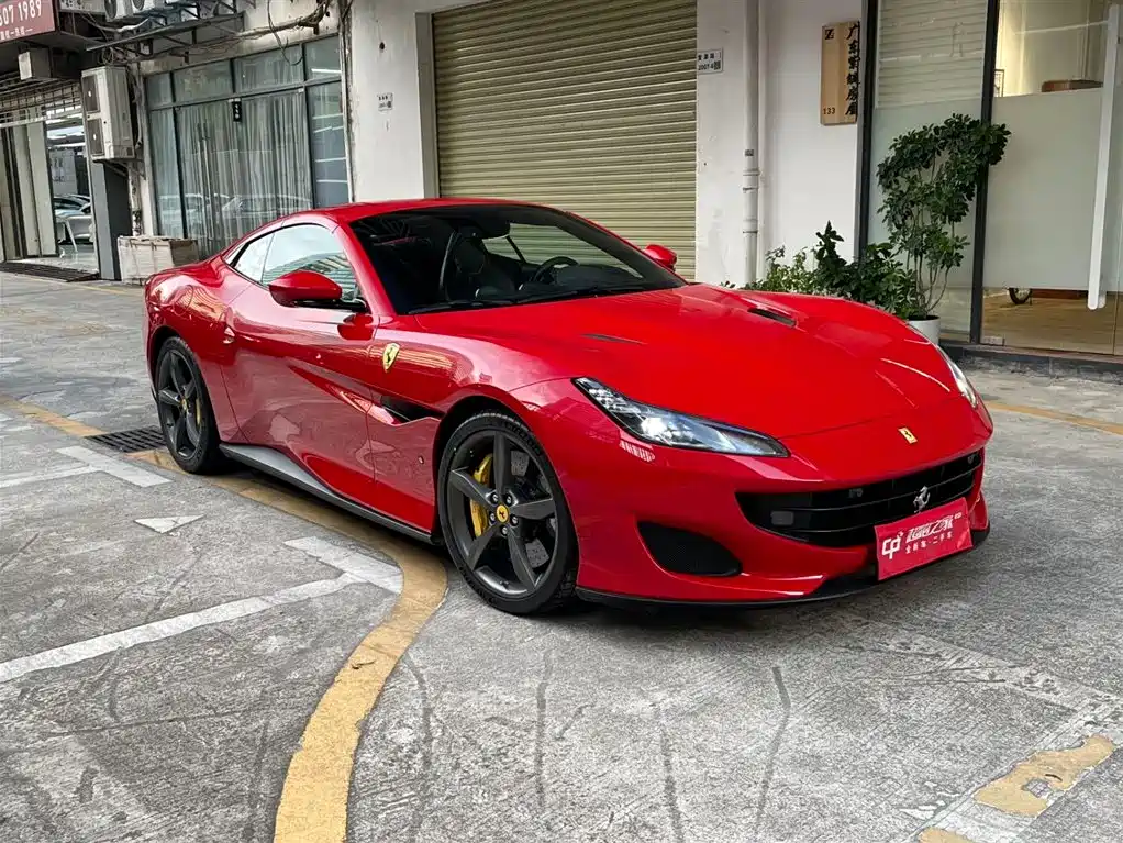 Ferrari Portofino 2019 2018 Model 3.9T