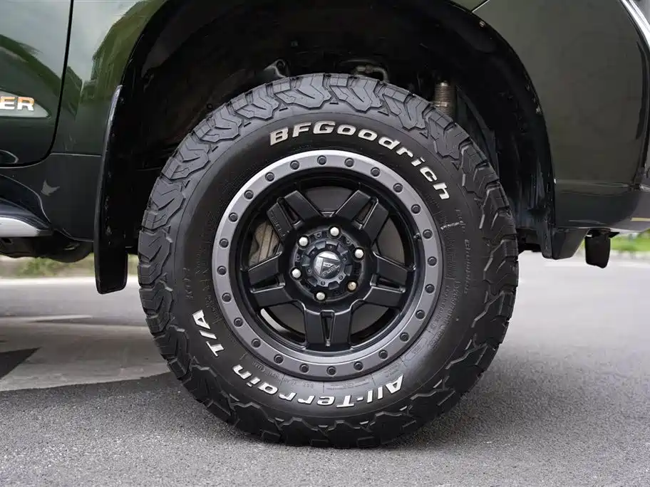 Toyota Prado 2016 3.5L Auto TX-L фото 8
