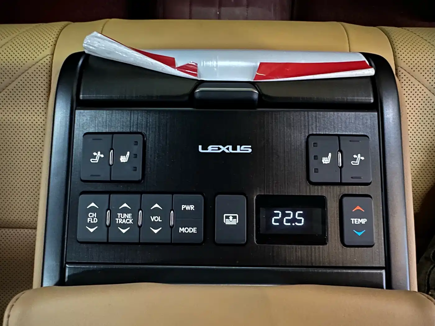 Lexus ES 2020 Model 300h Executive Edition фото 16