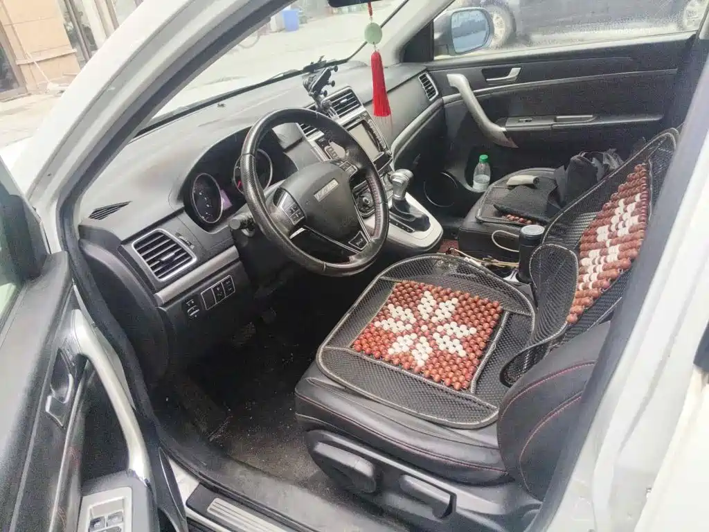 Фото 8 - Haval M6