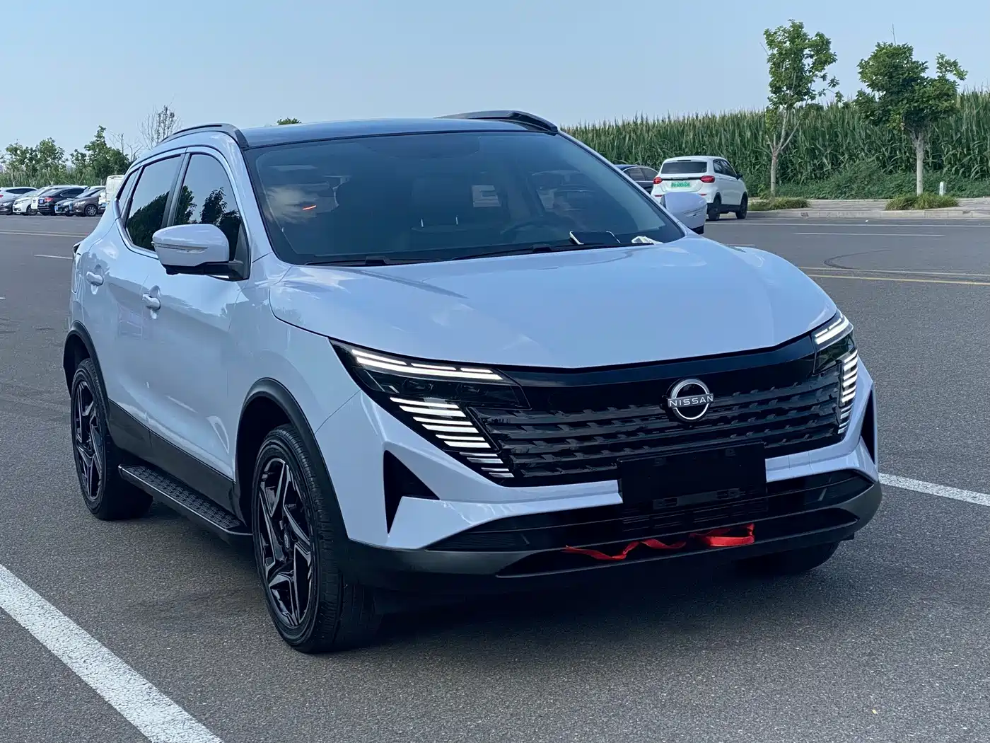 Nissan Qashqai 2024 2025 Honor 2.0L CVT XV+ Leading Edition