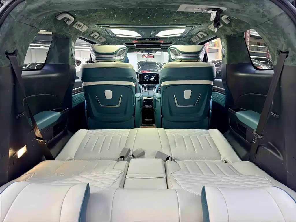 GAC Trumpchi Trumpchi M8 2021 Leading Show Series 390T Luxury Edition фото 13