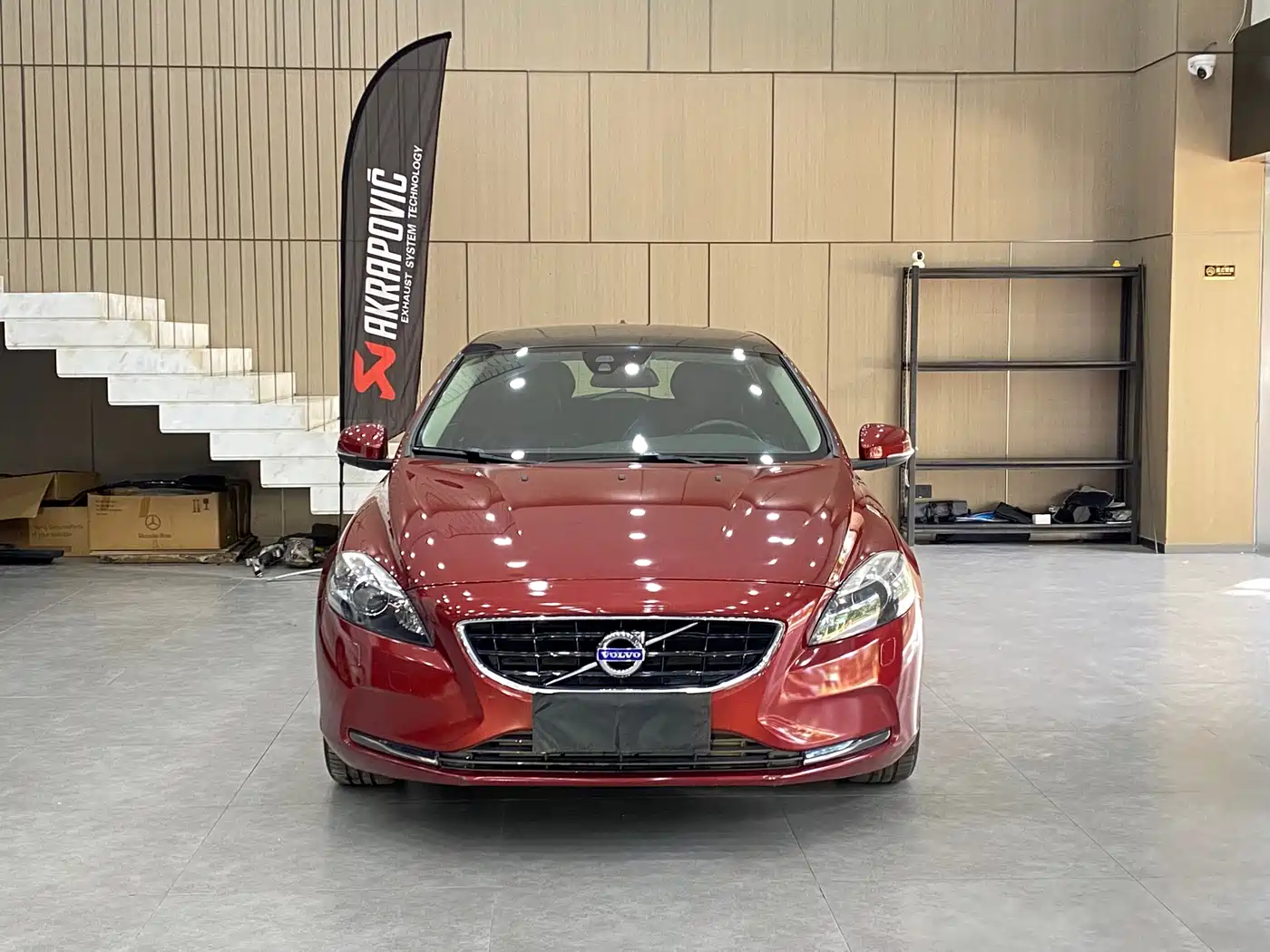 Фото 2 - Volvo V40