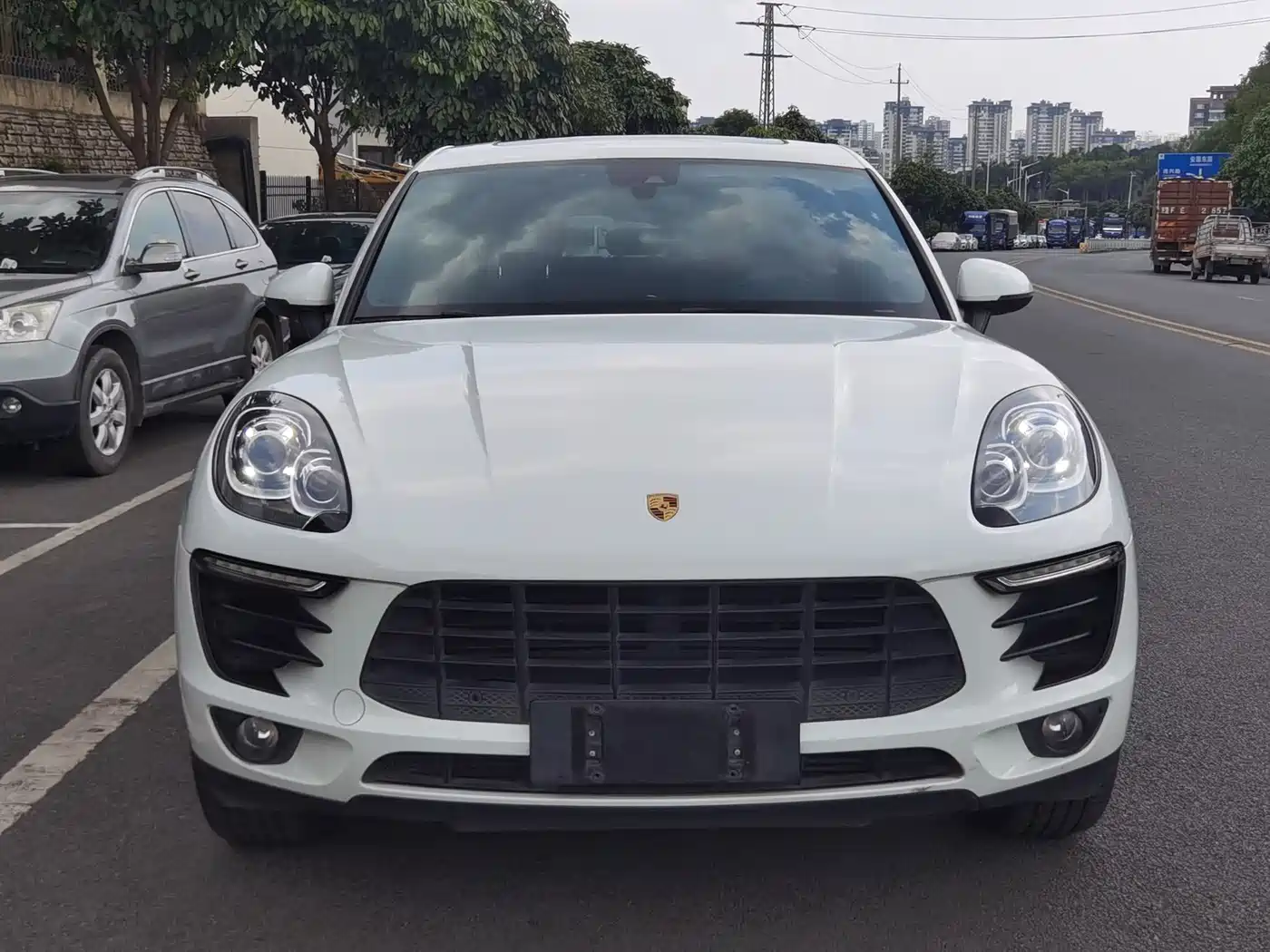 Porsche Macan 2017 Macan 2.0T фото 2