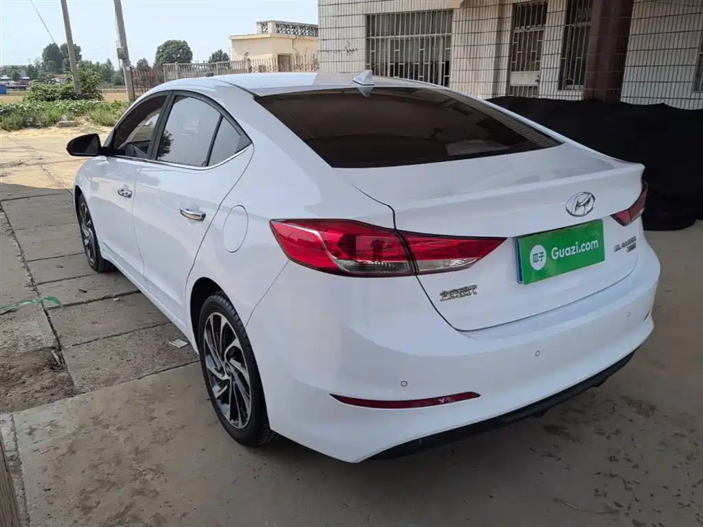 Hyundai Elantra 2019 1.4T Dual-clutch XuanDong·Vitality Type фото 5