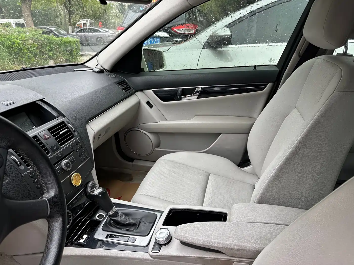 Mercedes-Benz C-Class 2010 C 180K Classic фото 4