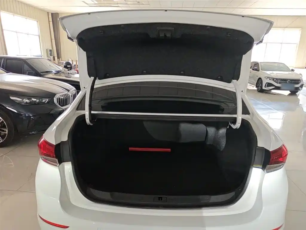 Buick Excelle 2021 Exemplar 1.5L Auto Elite фото 19