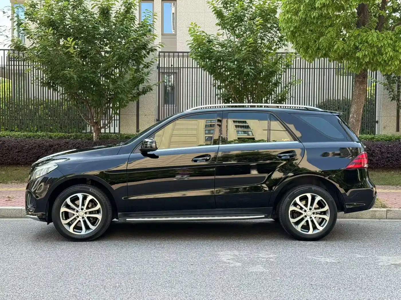 Mercedes-Benz GLE 2015 GLE 320 4MATIC фото 10