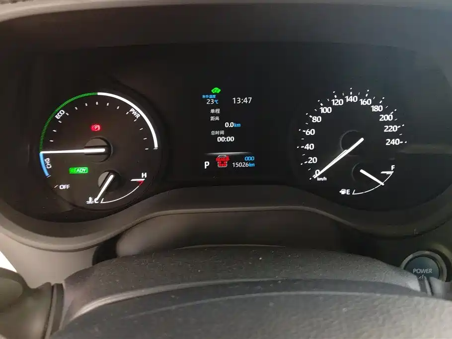 Toyota Sienna 2023 2.5L Hybrid Comfort Edition фото 14
