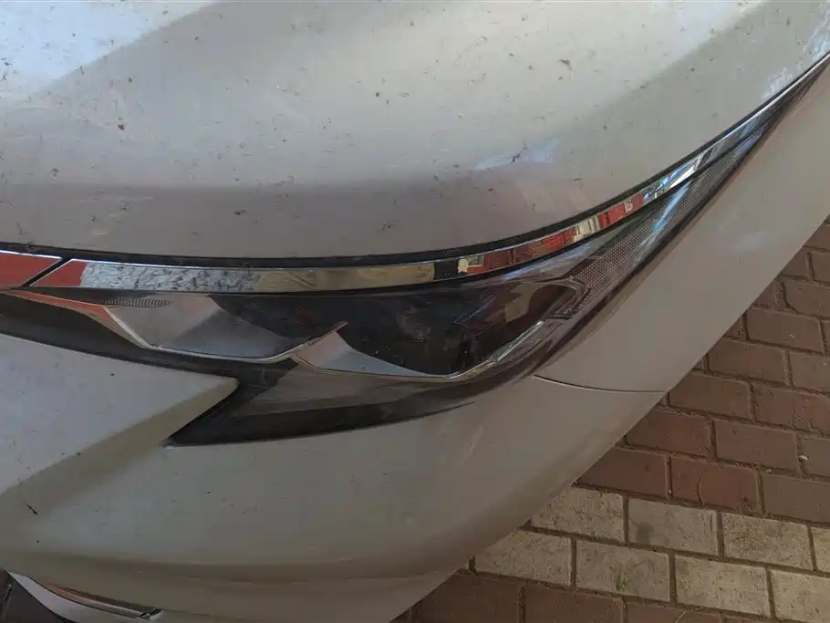 Toyota Sienna 2023 2.5L Hybrid Comfort Edition фото 5