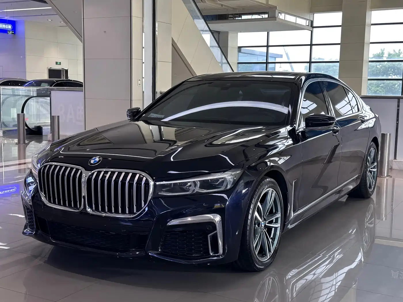 BMW 7 Series 2021 Model 730Li M Sport Package