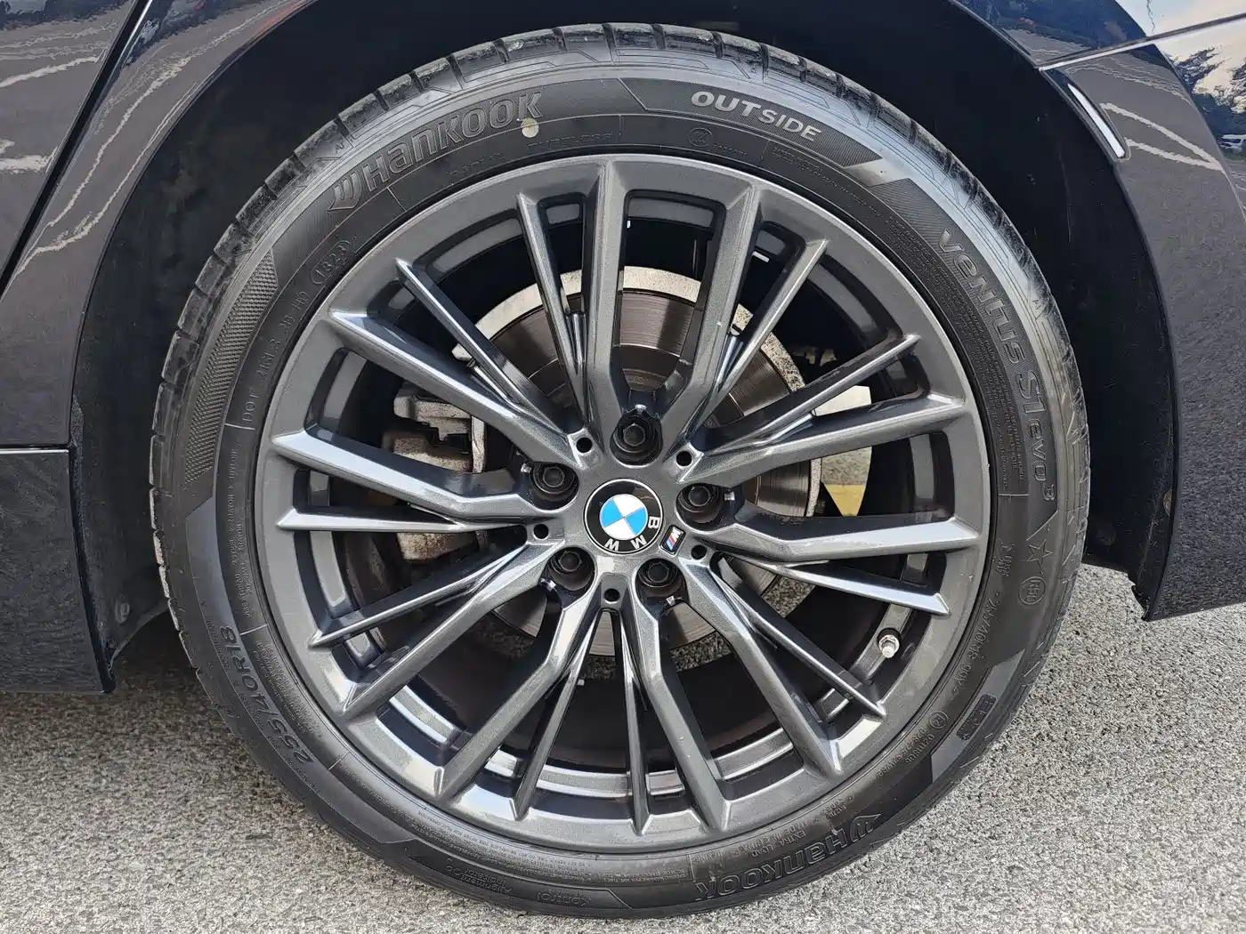 BMW 3 Series 2023 325i M Sport Black Night Package фото 14