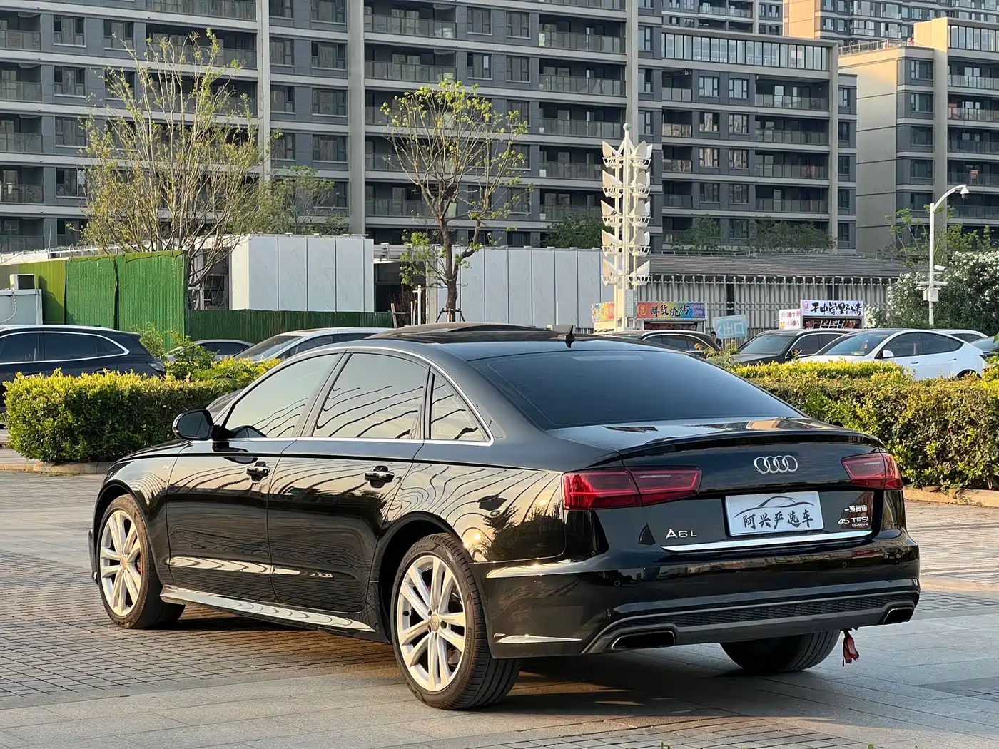 Audi A6L 2018 30th Anniversary 45 TFSI quattro Sport фото 3