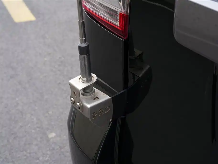 Toyota Prado 2016 3.5L Auto TX-L фото 13