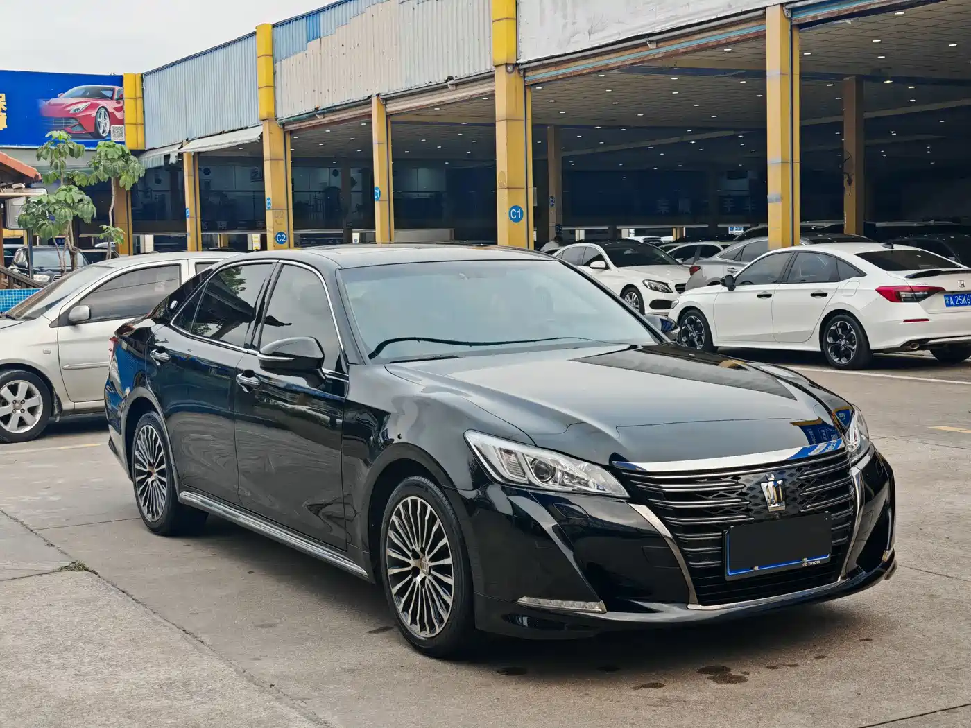 Toyota Crown 2018 2.0T Sport Edition фото 3