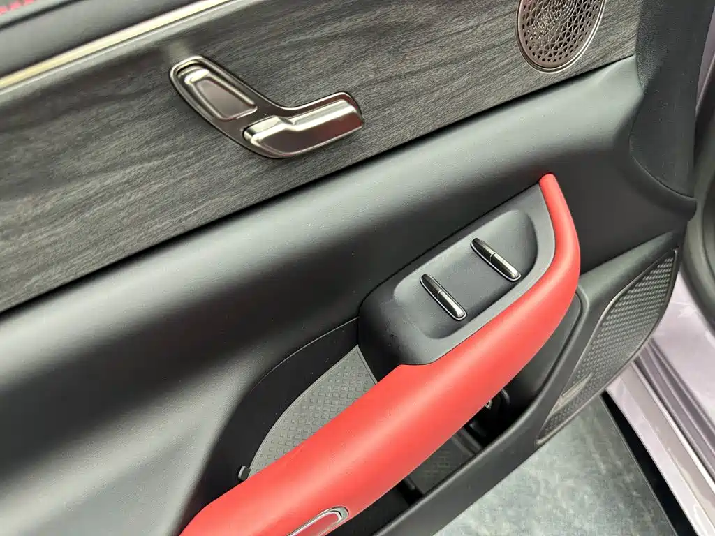 Exeed Exlantix ES 2025 2025 Range Extender Max Urban Assist