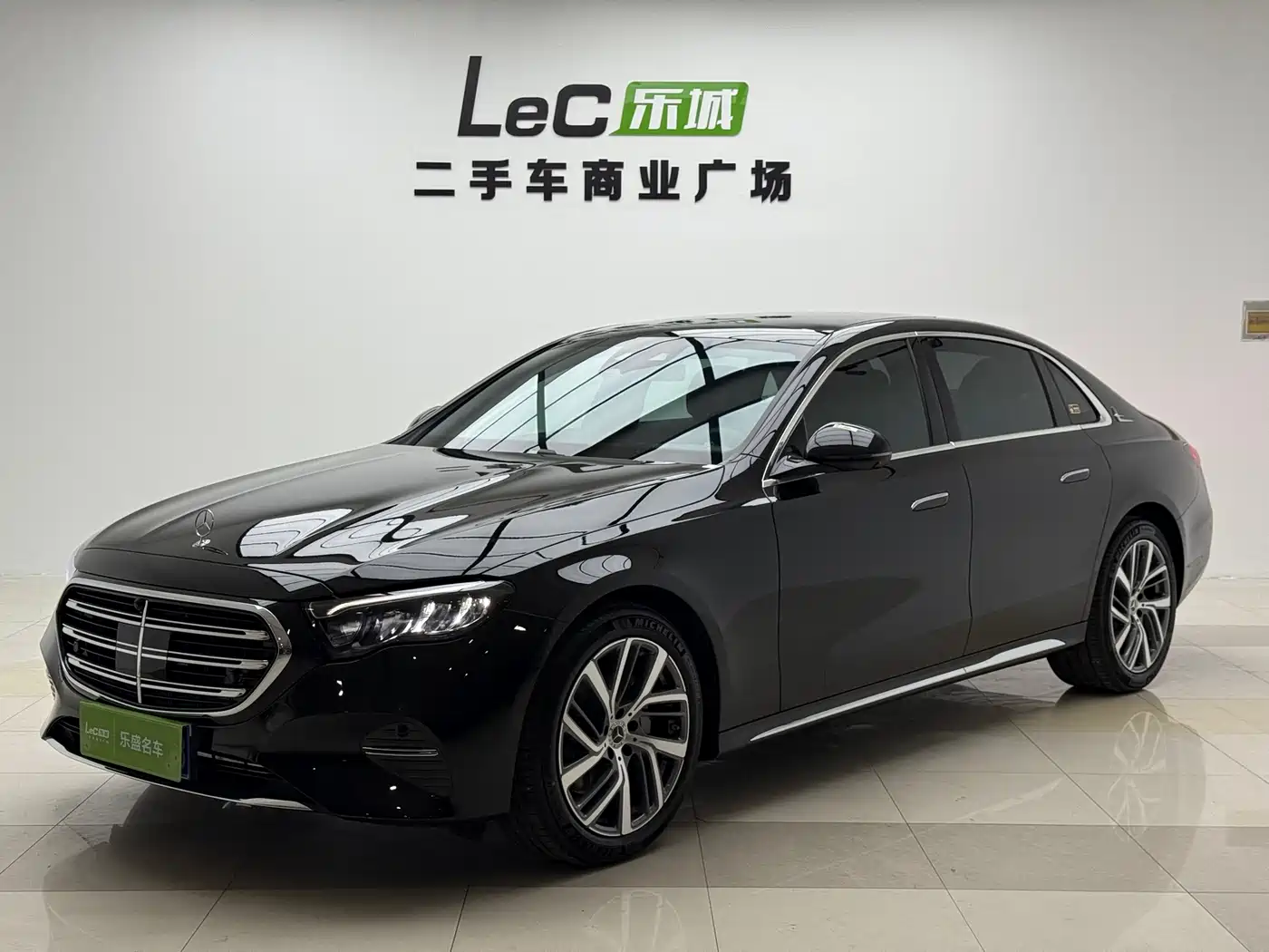 Mercedes-Benz E-Class 2025 E 300 L Fashion