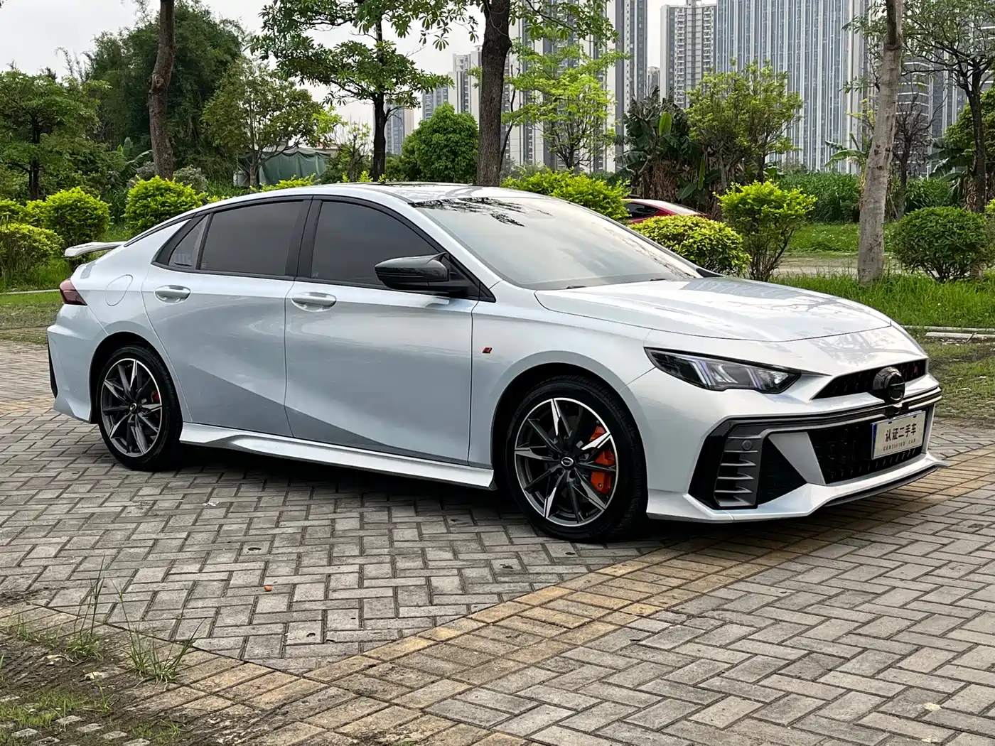 GAC Trumpchi Trumpchi Emkoo 2023 400T Automatic R PRO фото 3