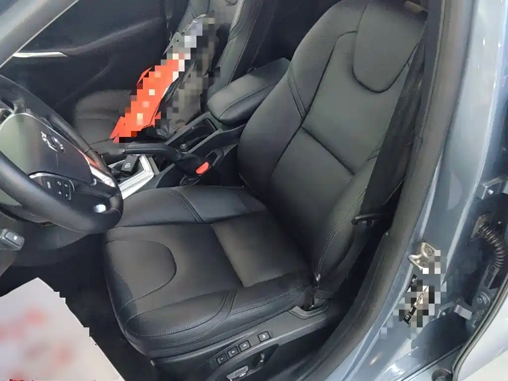 Volvo V40 2018 2018 T3 R-Design Edition