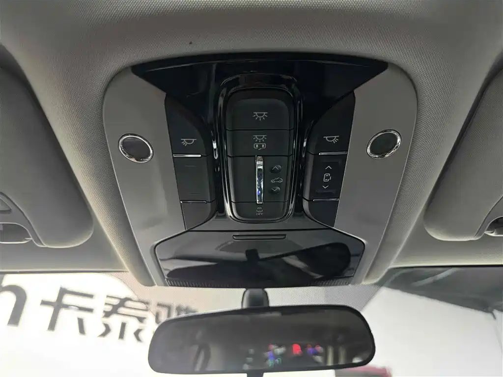 GAC Trumpchi Trumpchi M8 2021 Leading Show Series 390T Premium Edition фото 16